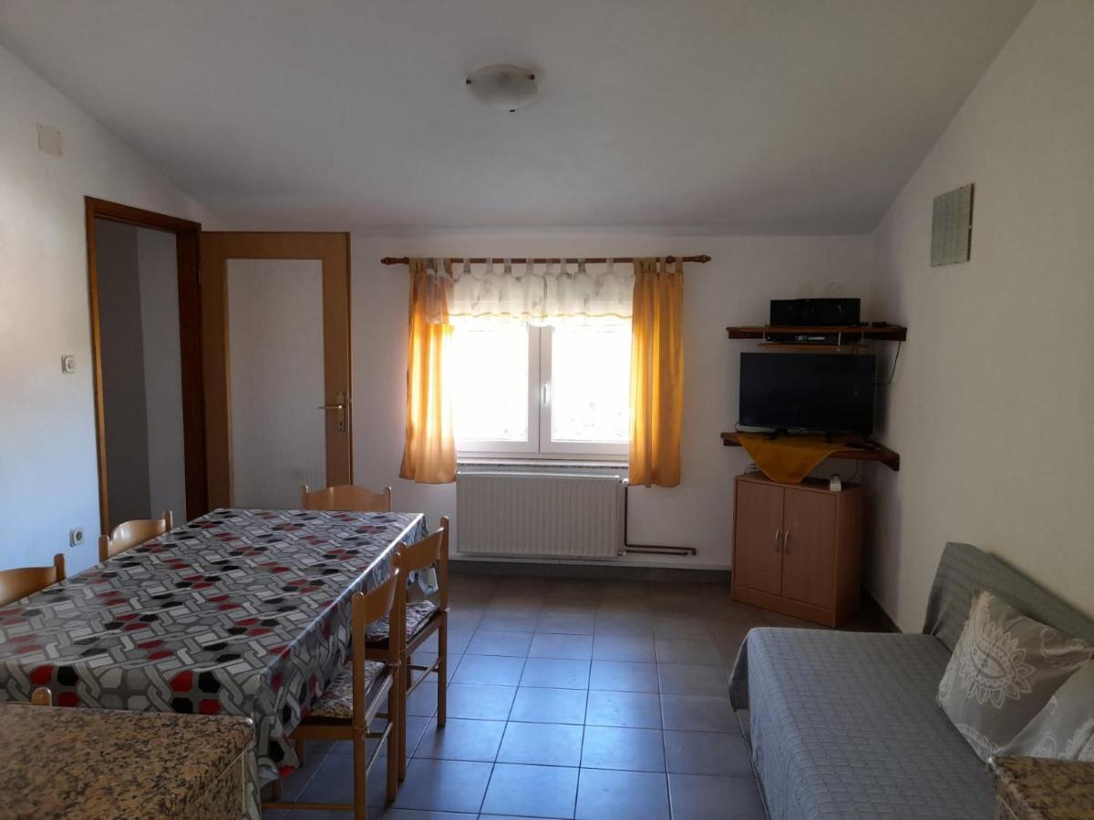 Apartman Karin 2 Senj  Exterior foto