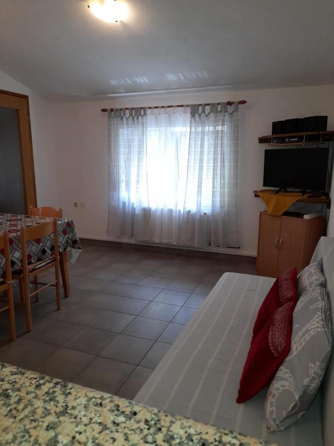 Apartman Karin 2 Senj  Exterior foto